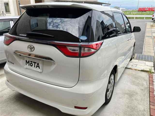 TOYOTA ESTIMA 2018