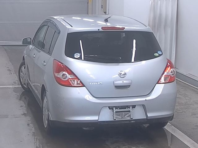 NISSAN TIIDA 2009
