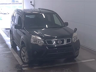 NISSAN X-TRAIL 2013