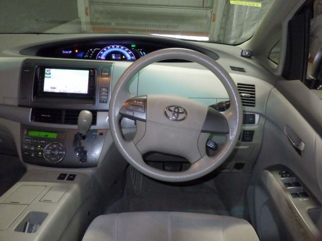 TOYOTA ESTIMA HYBRID 2009
