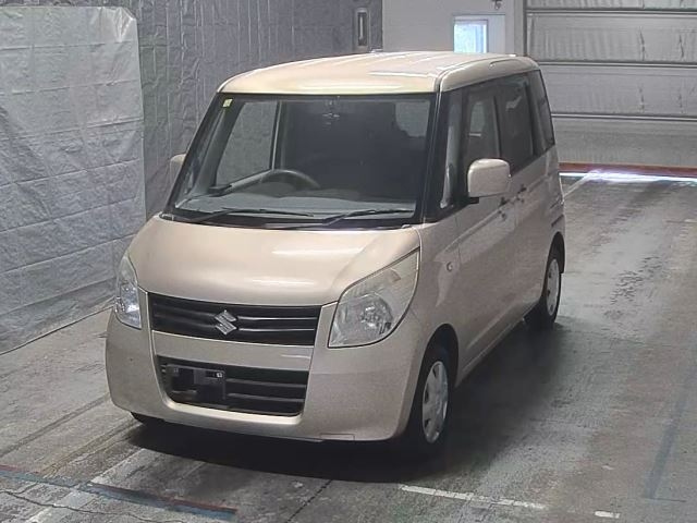 SUZUKI PALETTE 2012