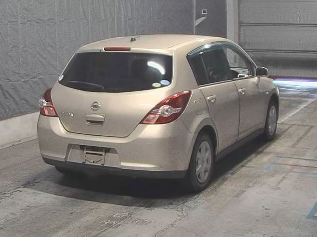 NISSAN TIIDA 2008