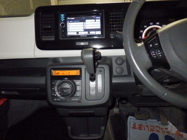 SUZUKI MRWAGON 2013
