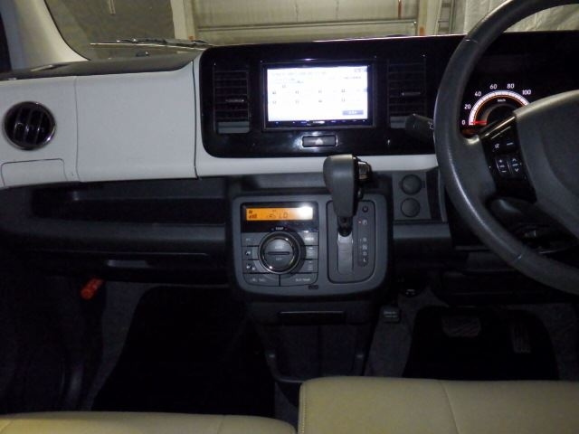 SUZUKI MRWAGON 2012