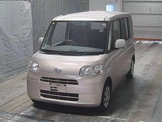 DAIHATSU TANTO 2012