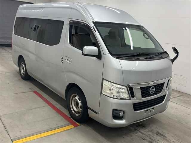 NISSAN CARAVAN 2016