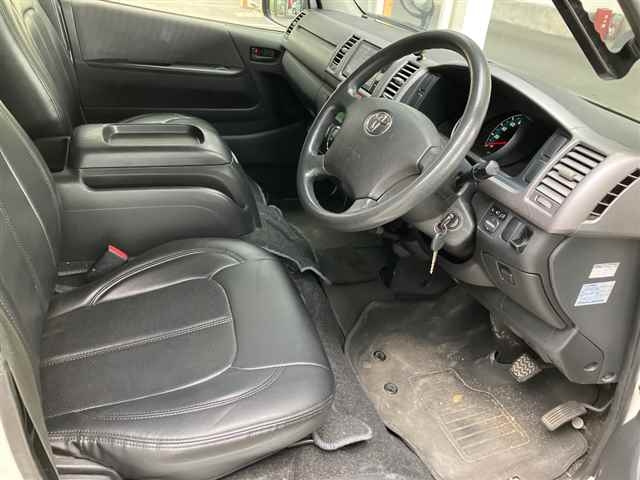 TOYOTA REGIUS ACE VAN 2012