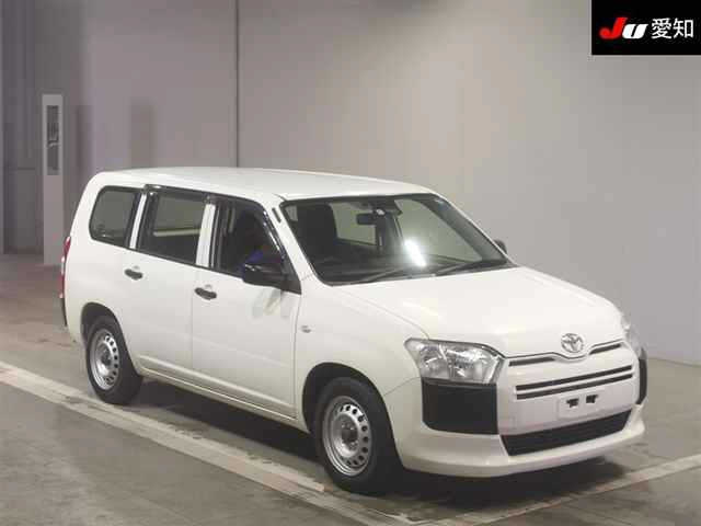 TOYOTA PROBOX 2018