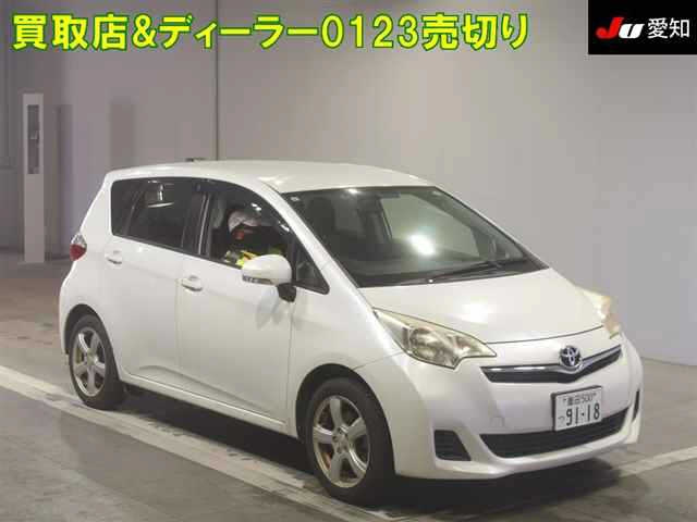 TOYOTA RACTIS 2011