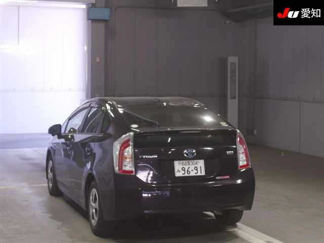 TOYOTA PRIUS 2013