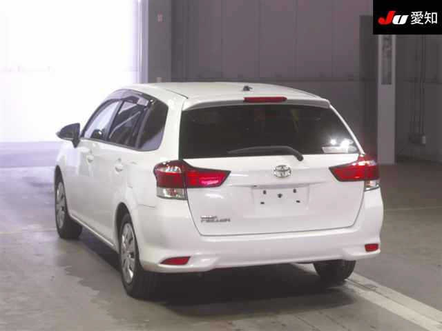 TOYOTA COROLLA FIELDER 2016