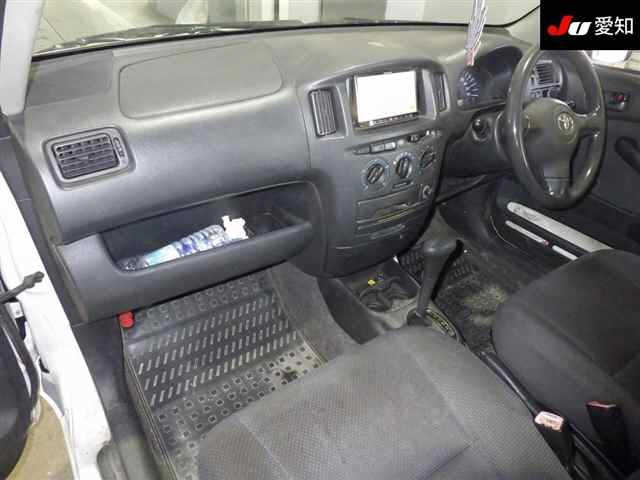 TOYOTA SUCCEED 2008