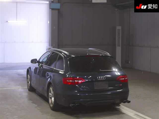 AUDI A4 2013