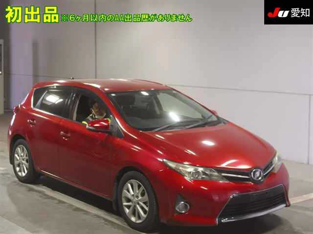 TOYOTA AURIS 2014