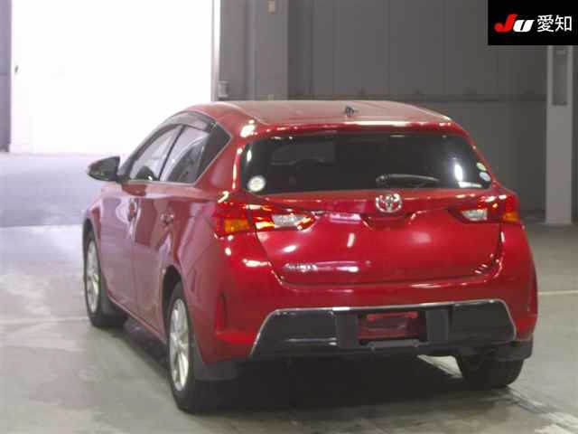 TOYOTA AURIS 2014