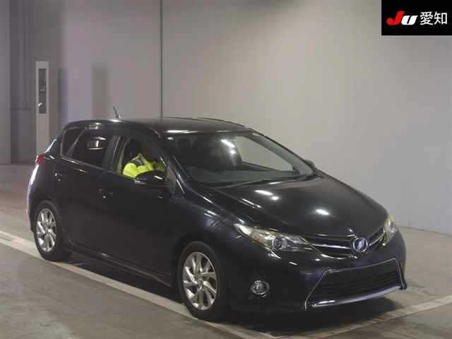 TOYOTA AURIS 2014