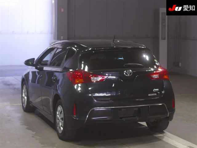 TOYOTA AURIS 2014