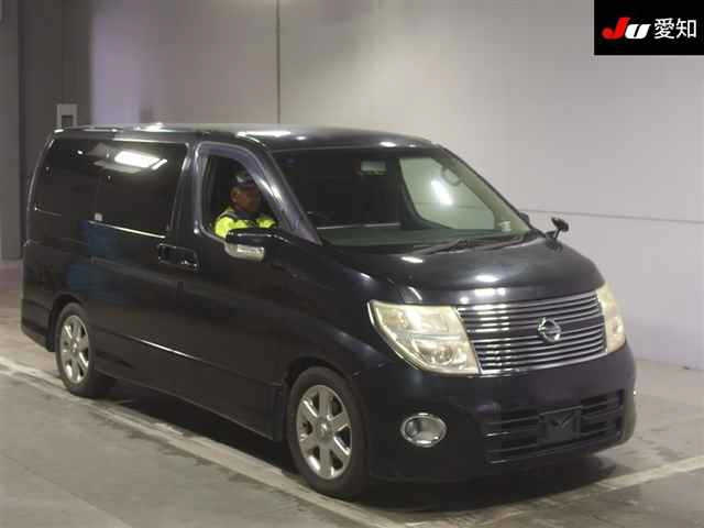 NISSAN ELGRAND 2009
