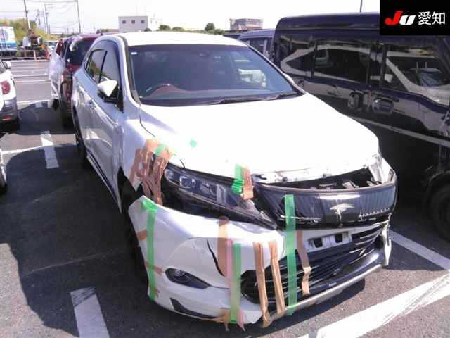TOYOTA HARRIER 2014