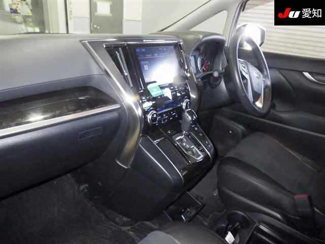 TOYOTA ALPHARD 2018