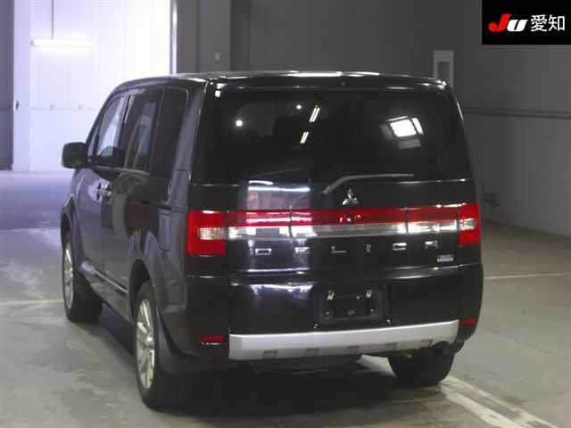 MITSUBISHI DELICA D5 2014