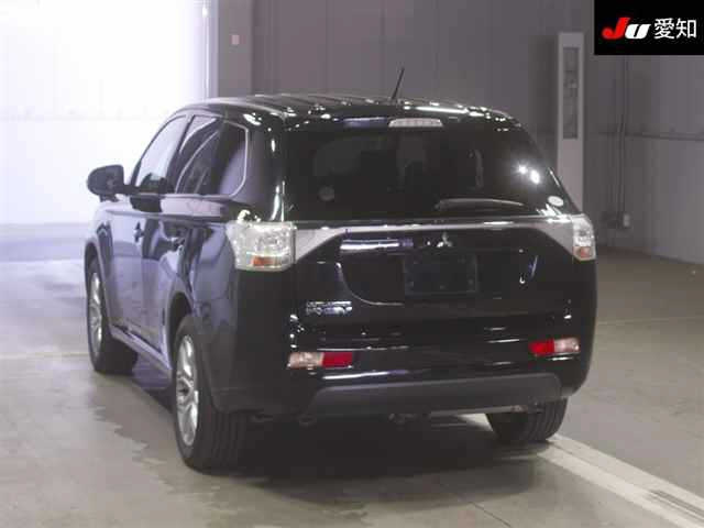 MITSUBISHI OUTLANDER PHEV 2014
