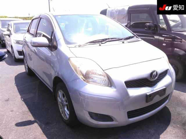 TOYOTA VITZ 2009