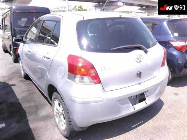 TOYOTA VITZ 2009