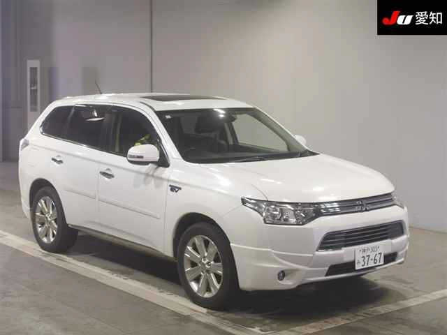 MITSUBISHI OUTLANDER PHEV 2013