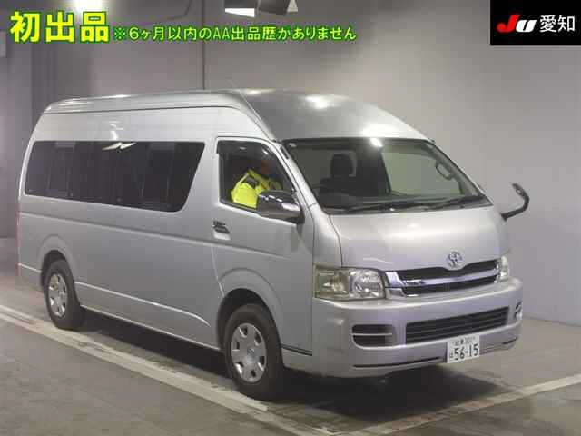 TOYOTA HIACE 2009