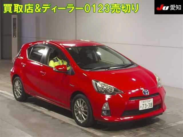 TOYOTA AQUA 2012