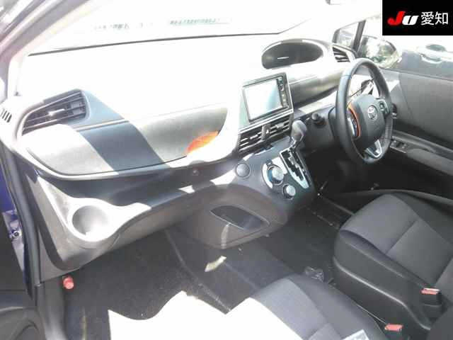 TOYOTA SIENTA 2020