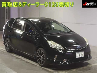 TOYOTA PRIUS ALPHA 2014