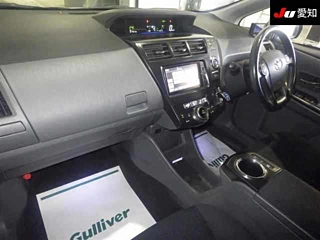 TOYOTA PRIUS ALPHA 2014
