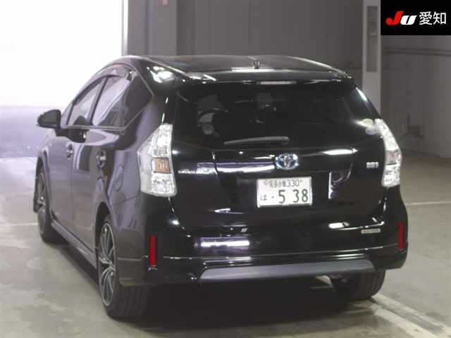 TOYOTA PRIUS ALPHA 2014