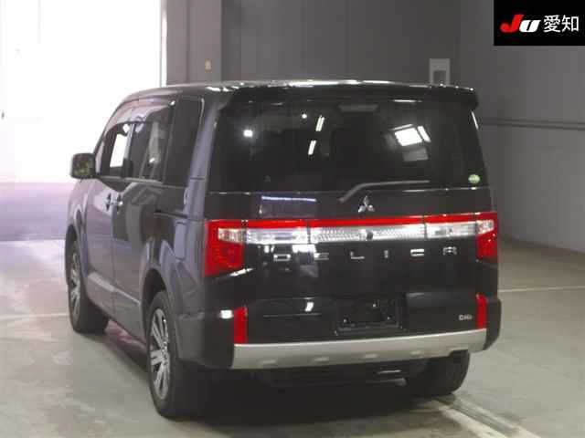 MITSUBISHI DELICA D5 2020