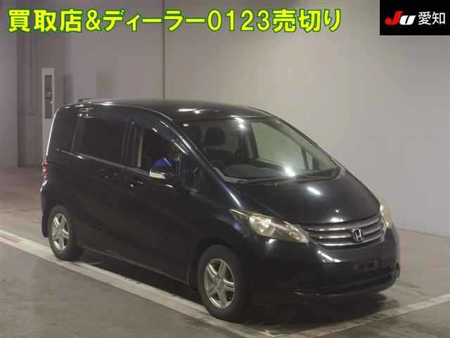 HONDA FREED 2010