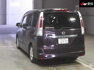 NISSAN SERENA 2011