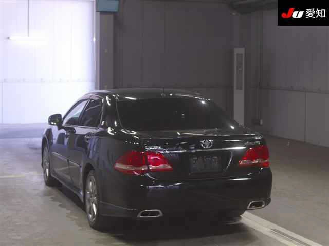 TOYOTA CROWN 2009