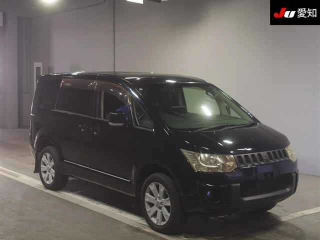 MITSUBISHI DELICA D5 2008