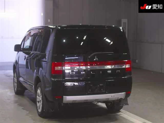 MITSUBISHI DELICA D5 2008