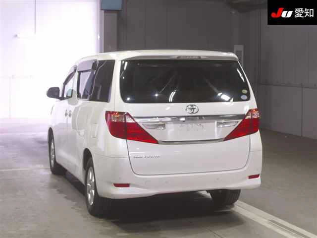 TOYOTA ALPHARD 2013