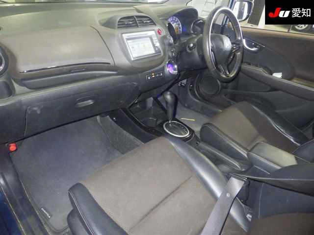 HONDA FIT SHUTTLE 2012