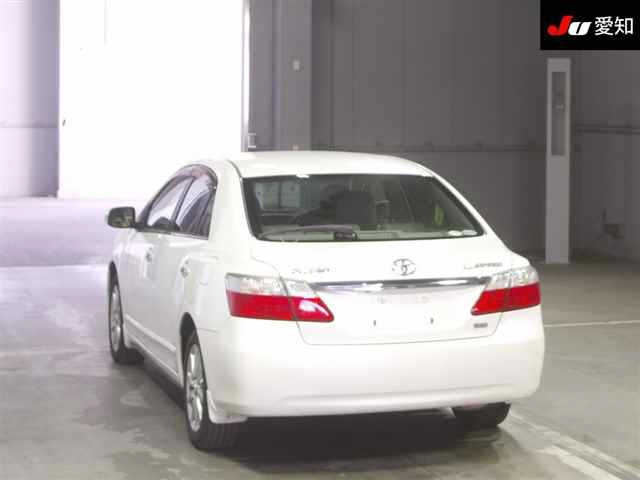 TOYOTA PREMIO 2008