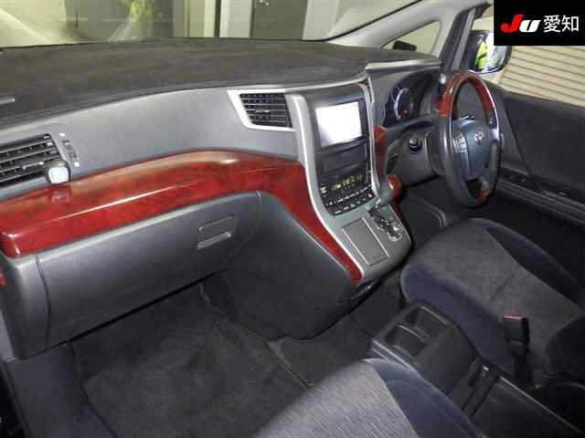 TOYOTA ALPHARD 2009