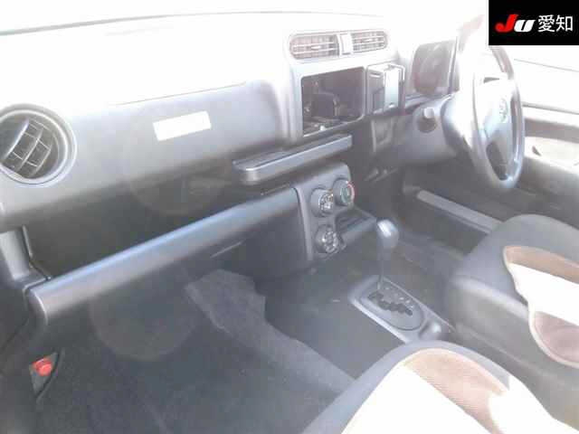 TOYOTA PROBOX 2015