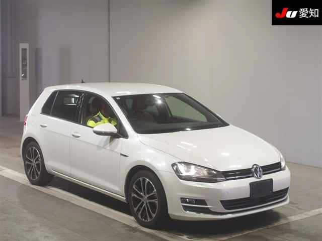 VOLKSWAGEN GOLF 2014