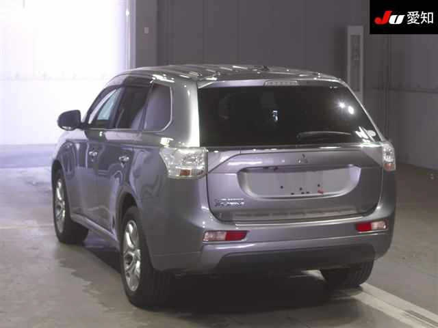 MITSUBISHI OUTLANDER PHEV 2014