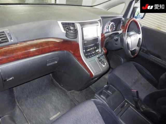 TOYOTA ALPHARD 2011