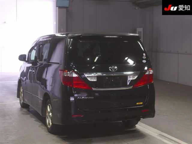 TOYOTA ALPHARD 2011
